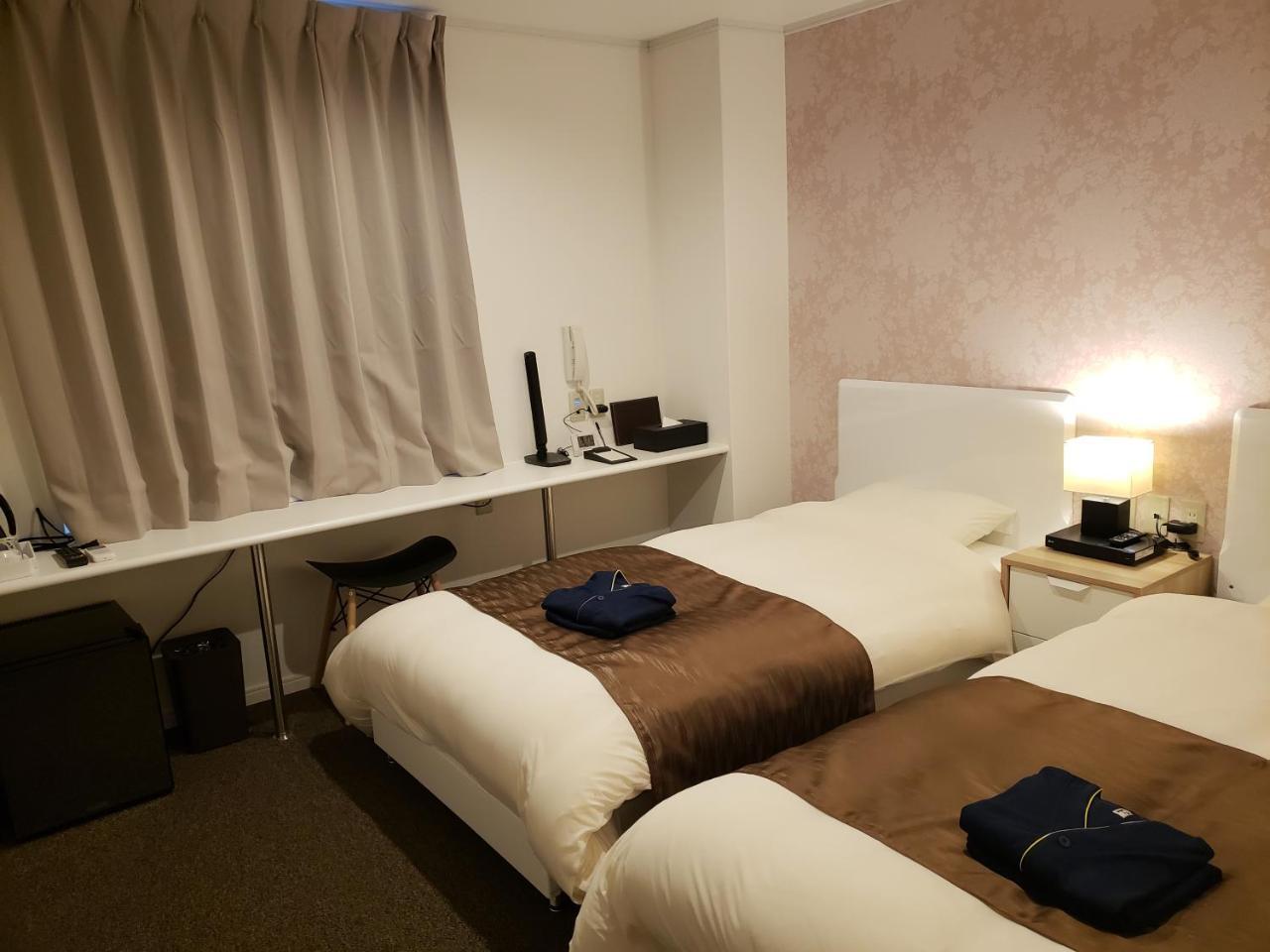 קומאמוטו Hotel Carna A מראה חיצוני תמונה